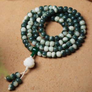 108 Mala Beads Gradient Green Bodhi Bracelet with Carved Lotus Pendant